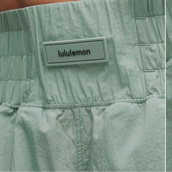 lululemon athletica Green Athletic Shorts Lightweight Design - Picture 7 of 8